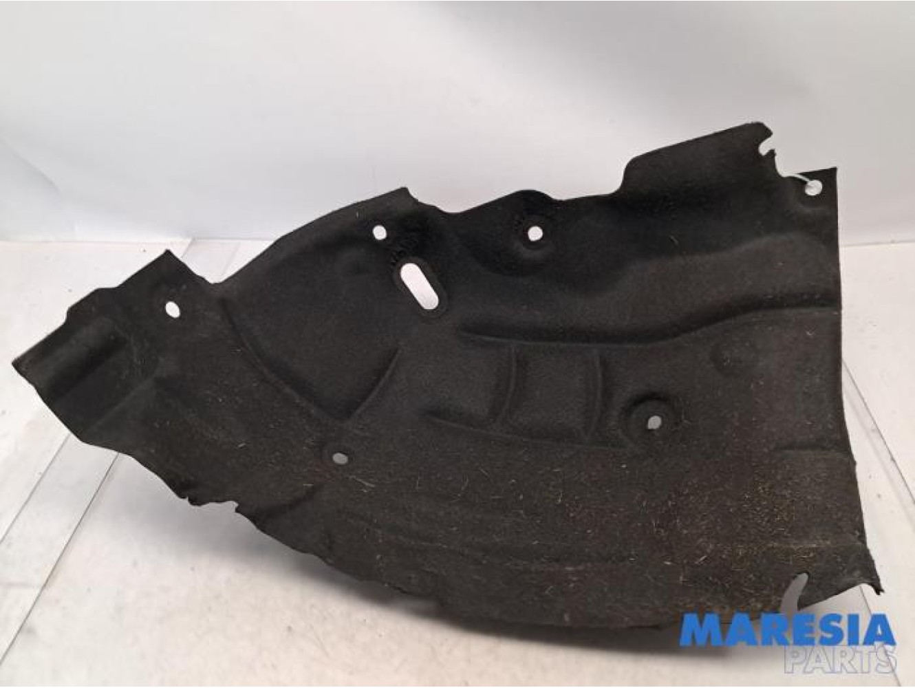 Renault - Grand Scenic - Wheel arch liner