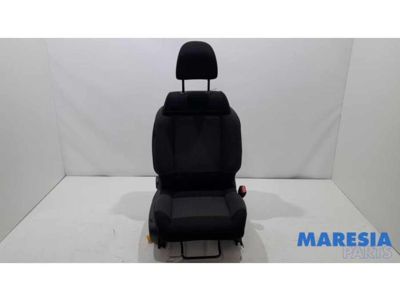 Citroen - C3 - Seat, right