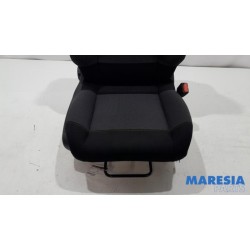 Citroen - C3 - Seat, right
