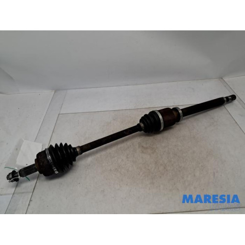 Renault - Grand Scenic - Front drive shaft, right