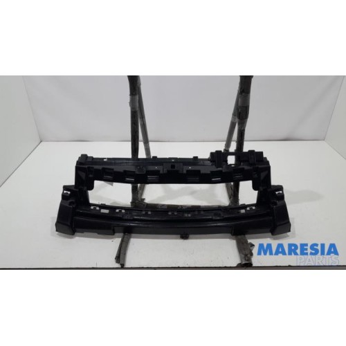 Citroen - Jumpy - Front part support