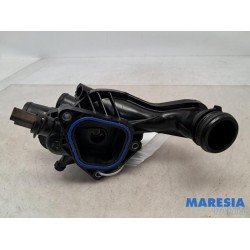 Peugeot - 3008 - Thermostat housing