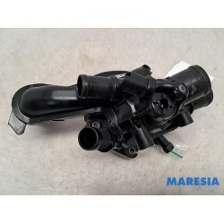 Peugeot - 3008 - Thermostat housing