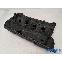 Peugeot - 3008 - Rocker cover