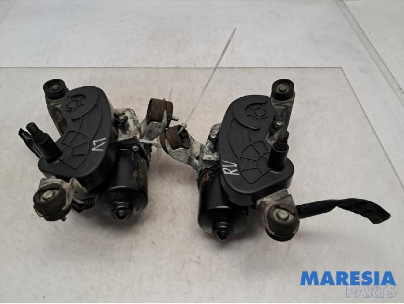 Citroen - C5 - Front wiper motor