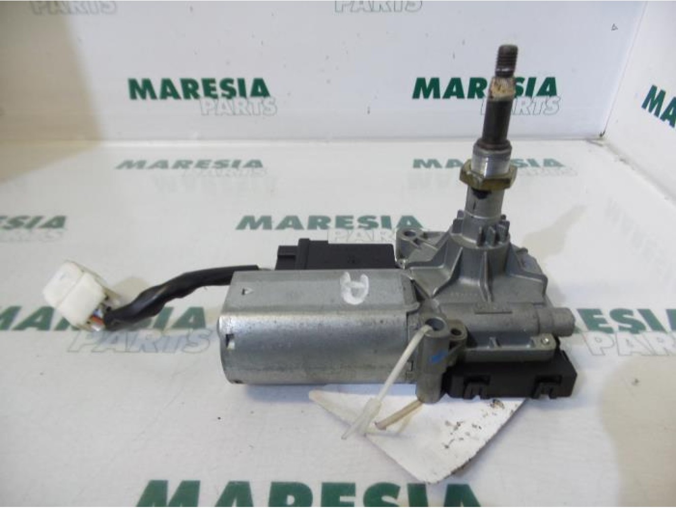 Renault - Megane Scenic - Rear wiper motor