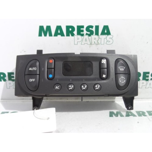 Renault - Megane Scenic - Heater control panel
