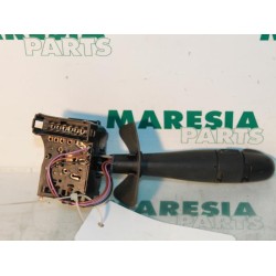 Renault - Megane Scenic - Indicator switch