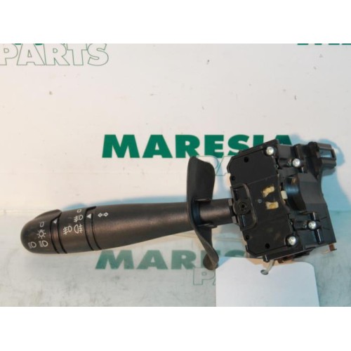 Renault - Megane Scenic - Indicator switch