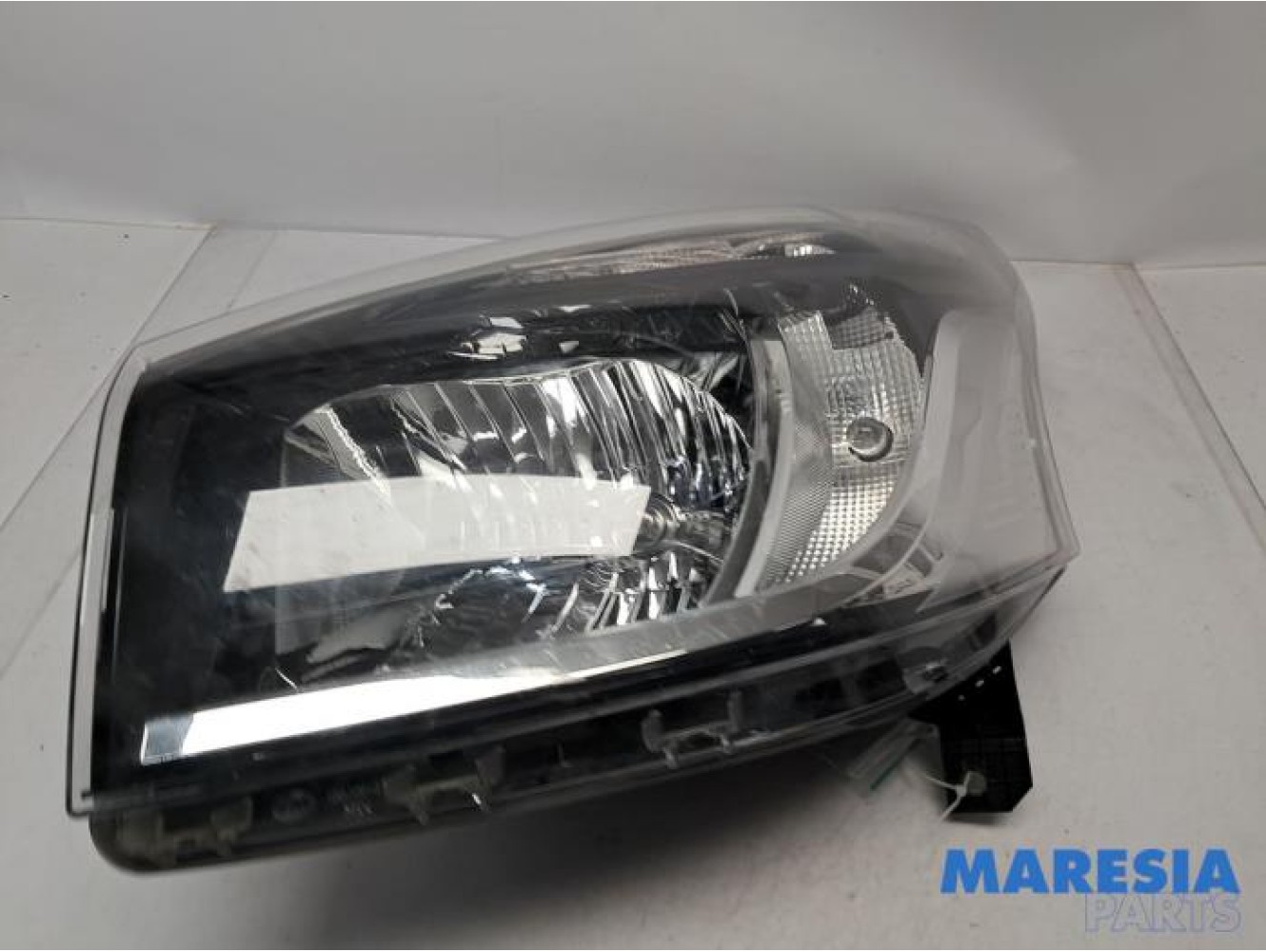 Renault - Trafic - Scheinwerfer links