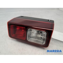 Renault - Trafic - Reversing light, left