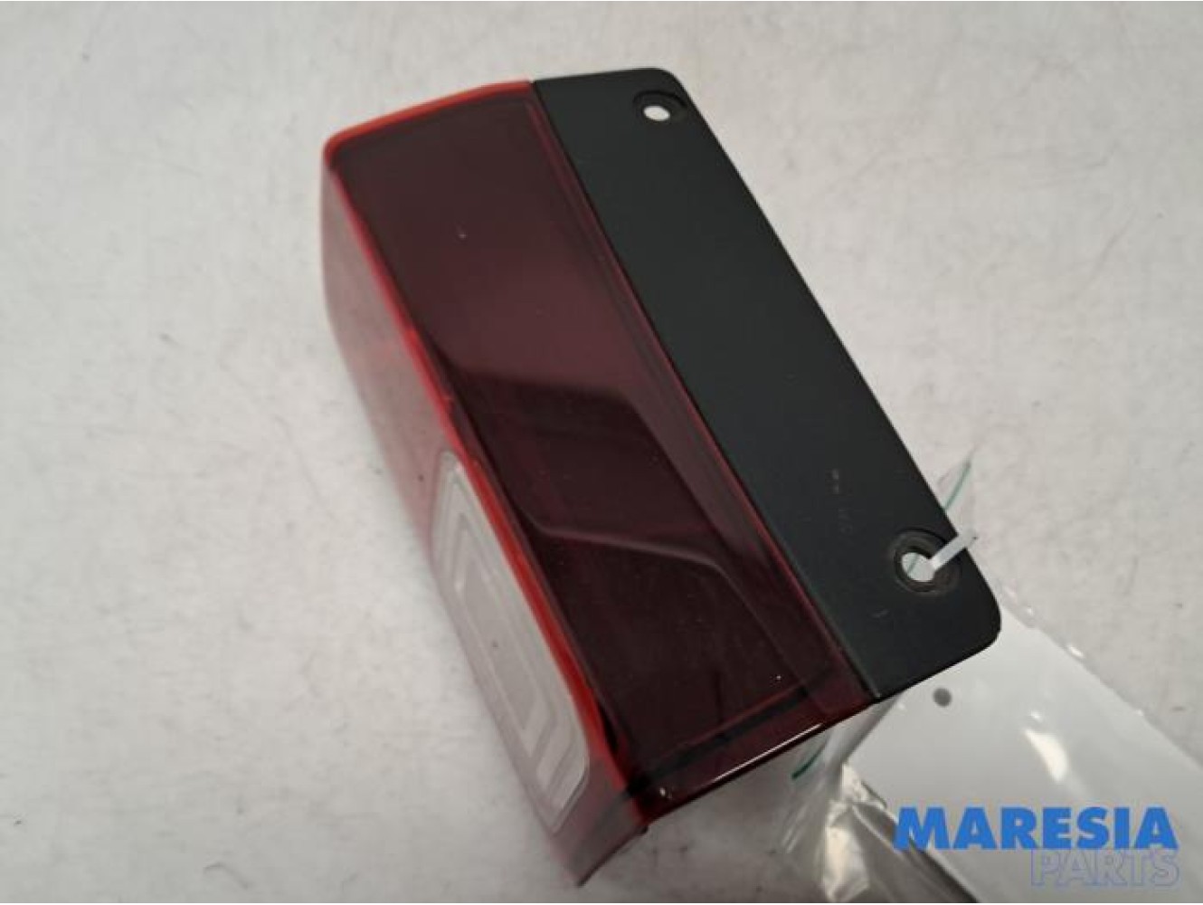 Renault - Trafic - Reversing light, left
