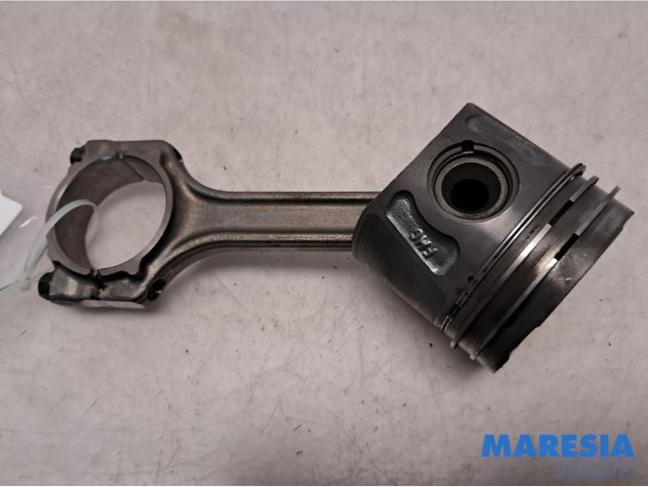 Fiat - Doblo - Connecting rod