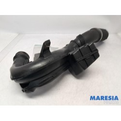 Renault - Trafic - Air intake hose
