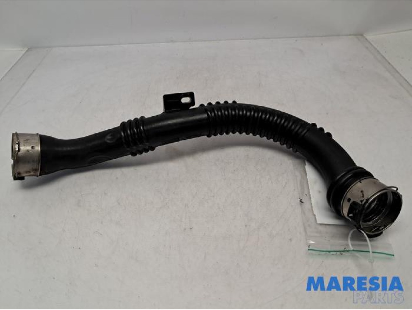 Renault - Trafic - Intercooler Buis