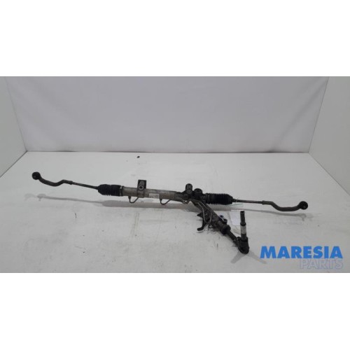 Renault - Trafic - Power steering box