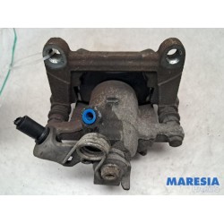 Renault - Trafic - Rear brake calliper, right