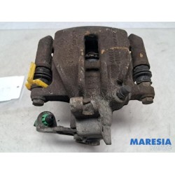 Renault - Trafic - Rear brake calliper, left