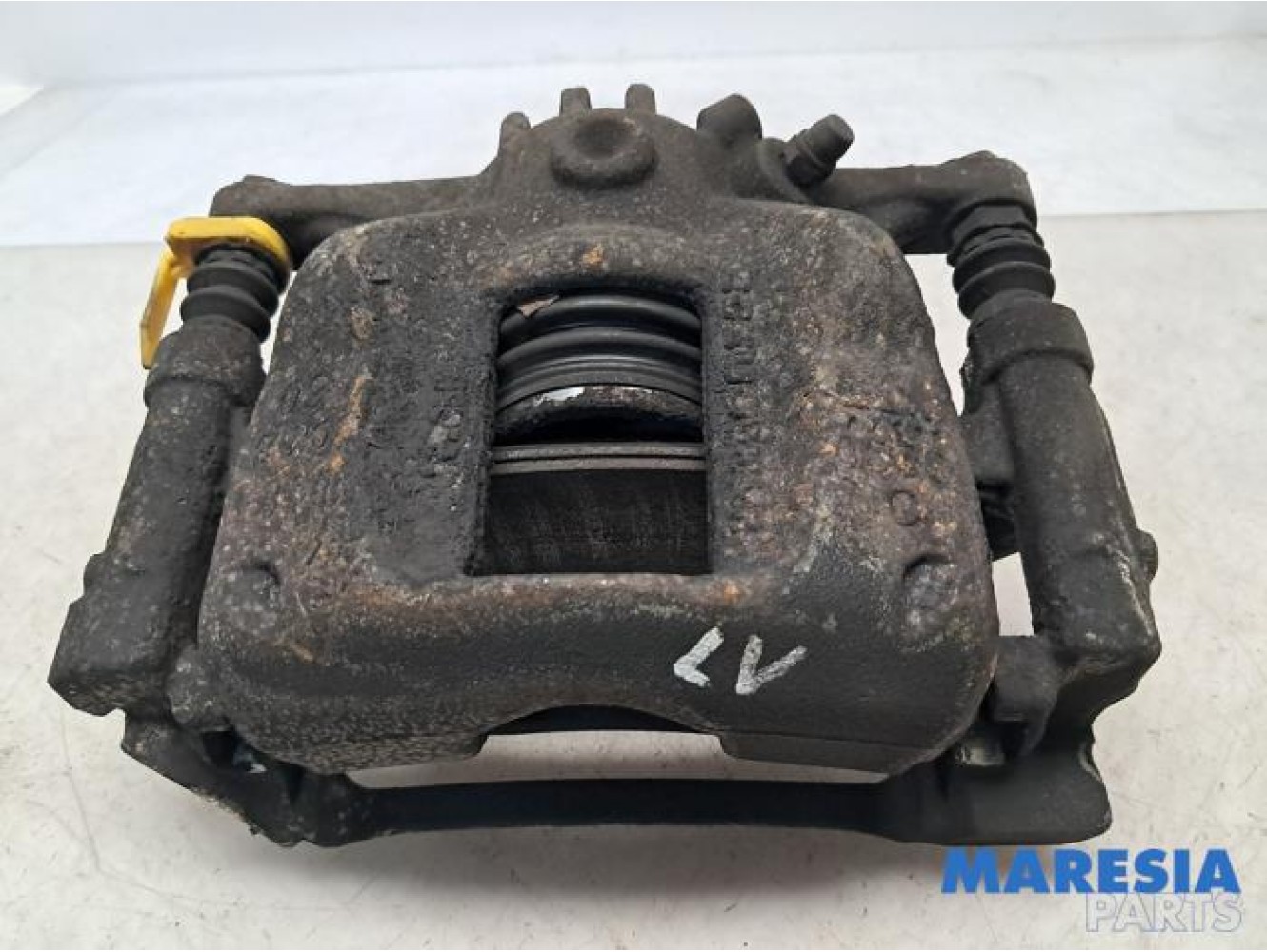 Renault - Trafic - Bremszange links vorne