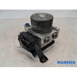 Renault - Trafic - Pompe ABS