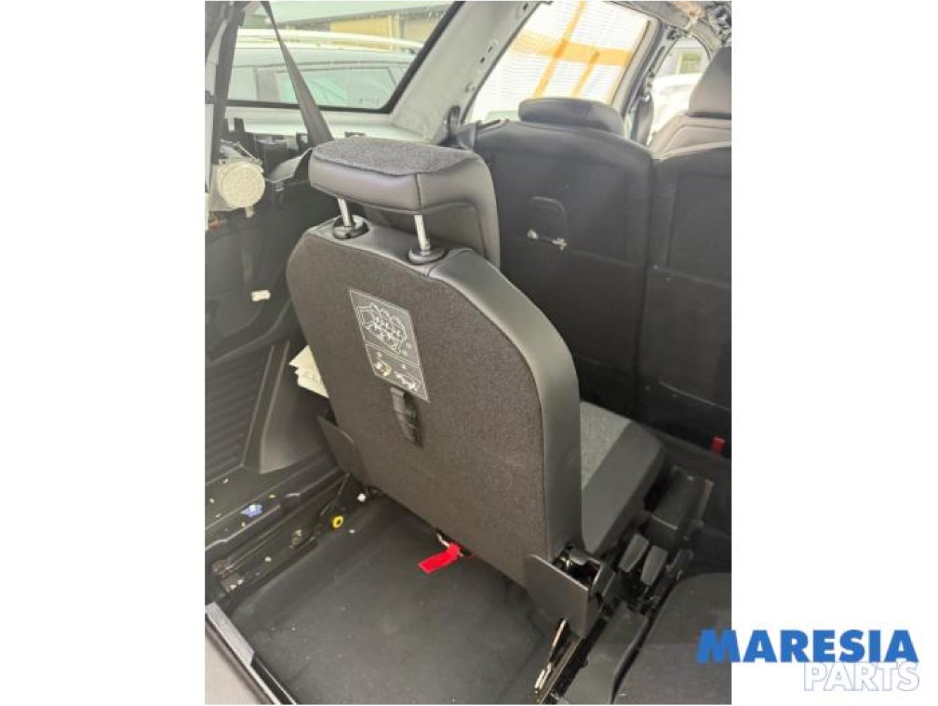 Peugeot - 5008 - Stoel achter