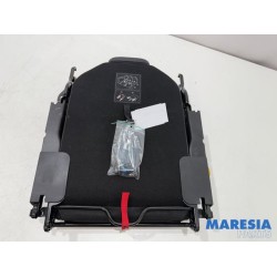 Peugeot - 5008 - Stoel achter