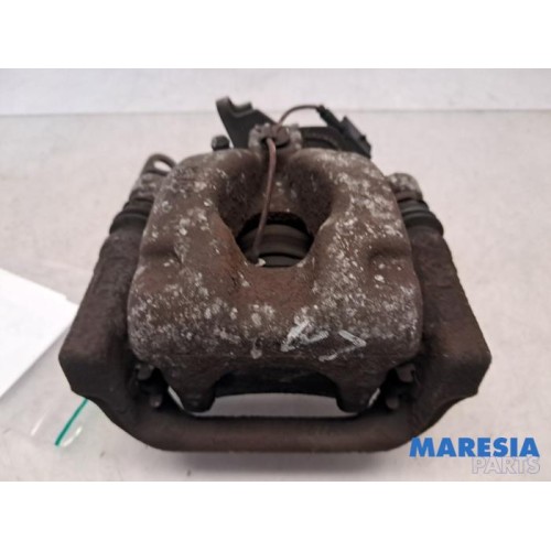 Alfa Romeo - Giulietta - Rear brake calliper, left