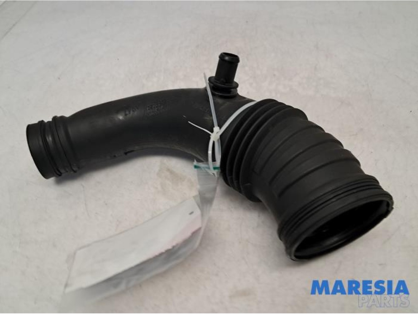 Fiat - Ducato - Air intake hose