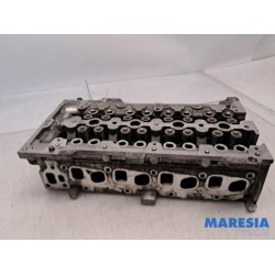 Fiat - Punto Grande - Cylinder head