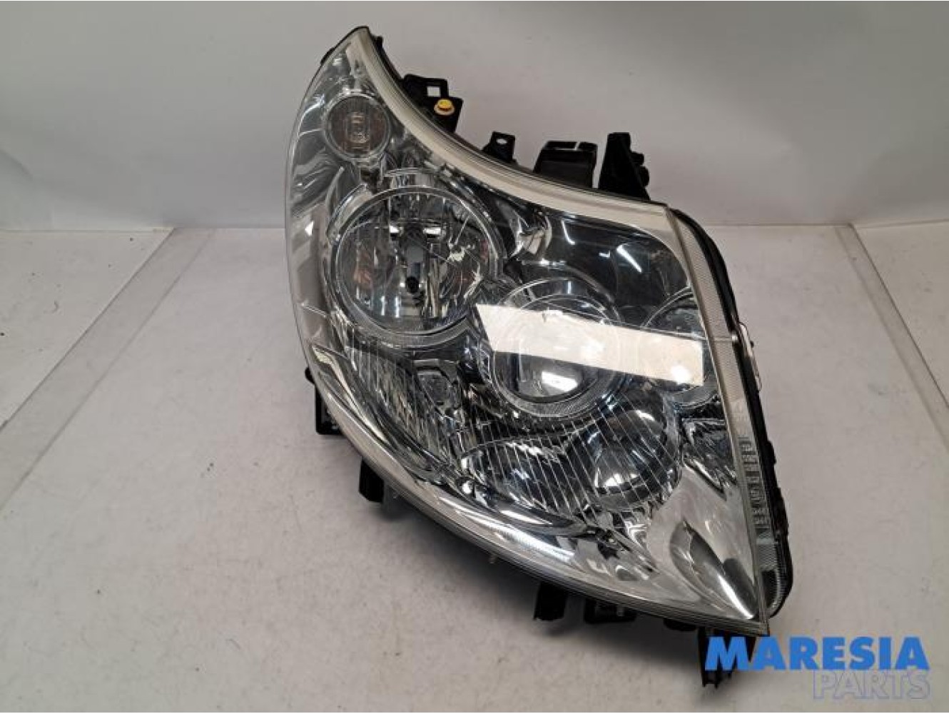 Fiat - Ducato - Phare droit