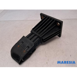 Alfa Romeo - Giulietta - Front bumper bracket, right