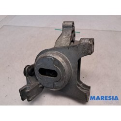 Alfa Romeo - Giulietta - Engine mount