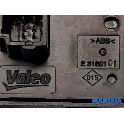 Renault - Trafic - Panic lighting switch