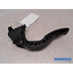 Renault - Trafic - Accelerator pedal