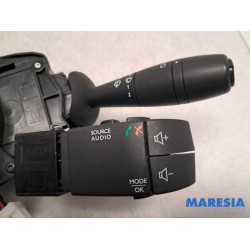 Renault - Trafic - Steering column stalk