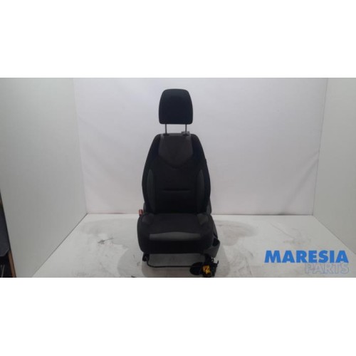 Peugeot - 308 - Seat, left