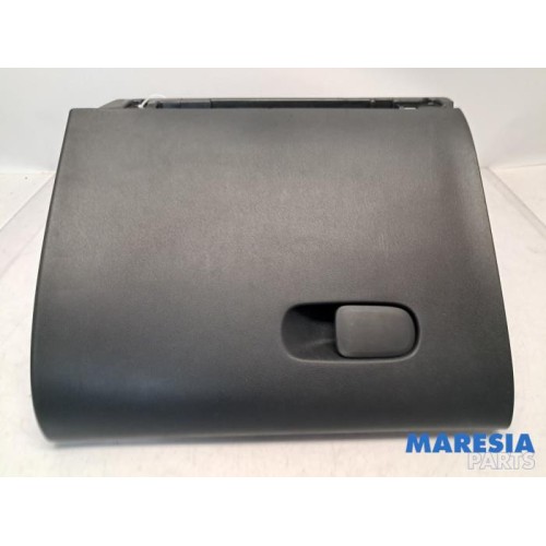 Citroen - C3 - Glovebox