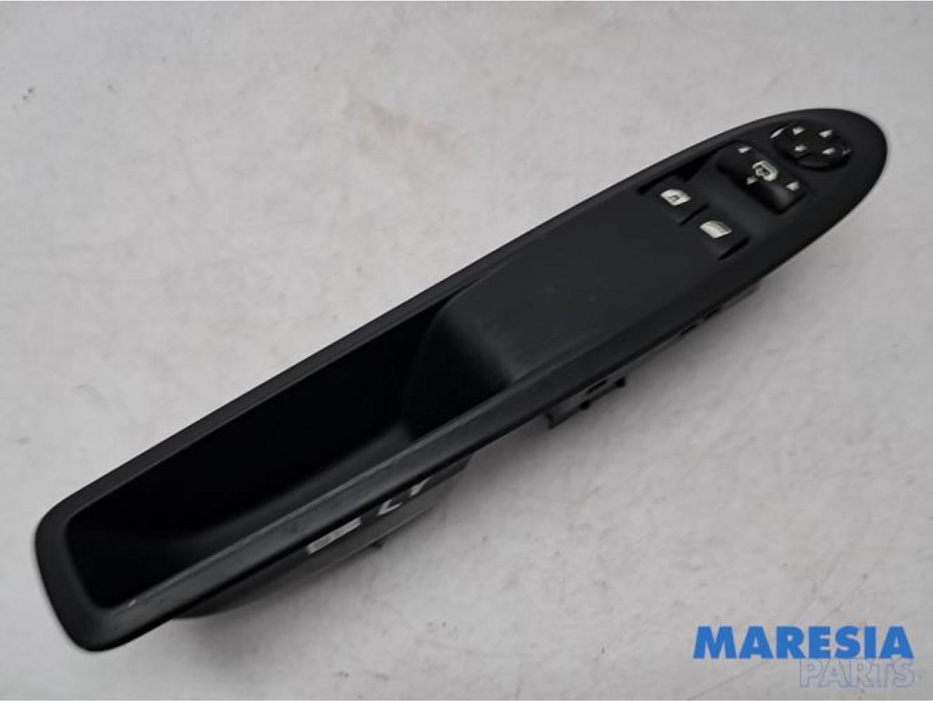 Citroen - DS3 - Multi-functional window switch