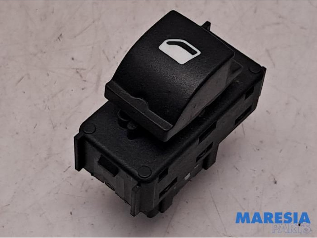 Citroen - DS3 - Electric window switch