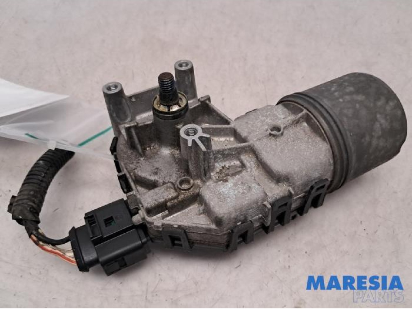 Alfa Romeo - Giulietta - Front wiper motor