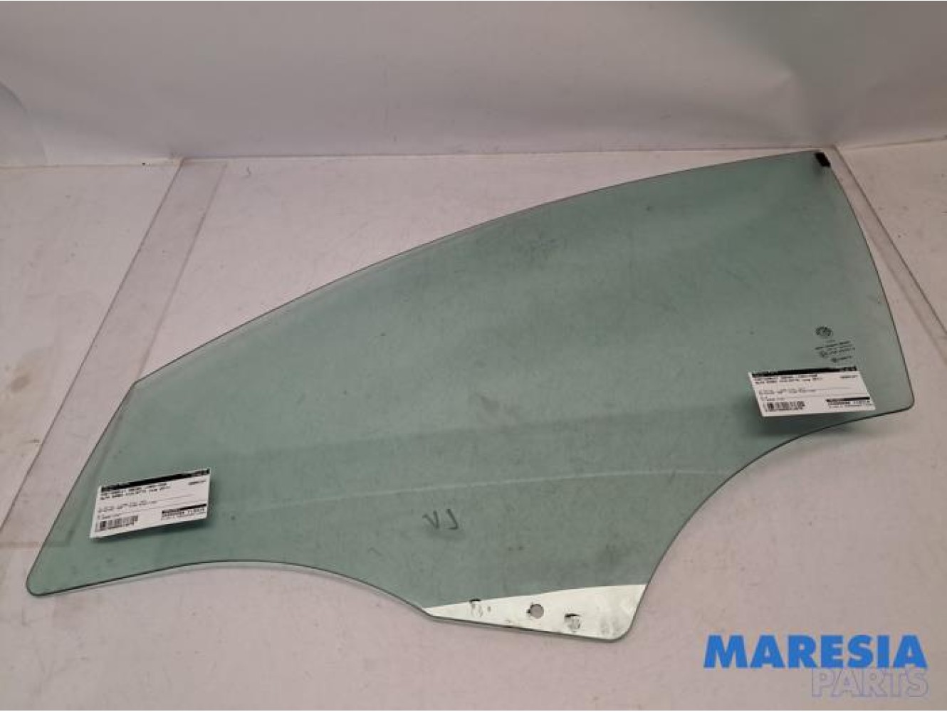 Alfa Romeo - Giulietta - Door window 4-door, front left