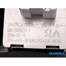 Citroen - C3 - AIH headlight switch