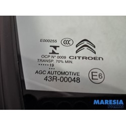 Citroen - C3 - Quarter light, front right