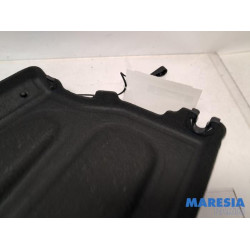 Renault - ZOE - Parcel shelf