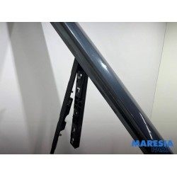Renault - ZOE - Zijskirt rechts
