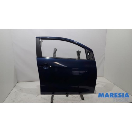 Peugeot - 108 - Front door 4-door, right