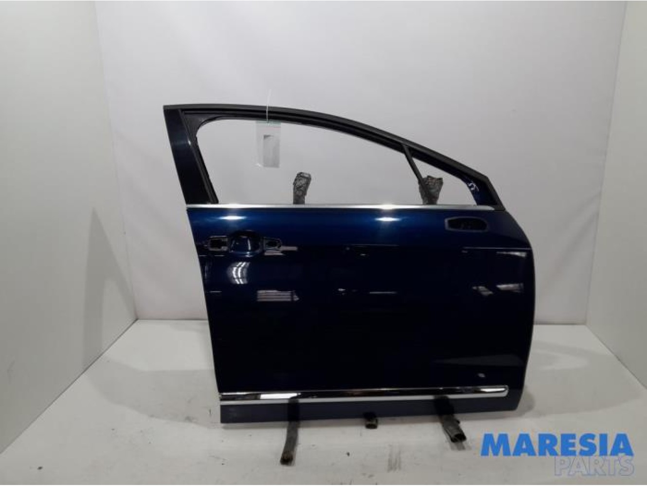 Citroen - C5 - Front door 4-door, right