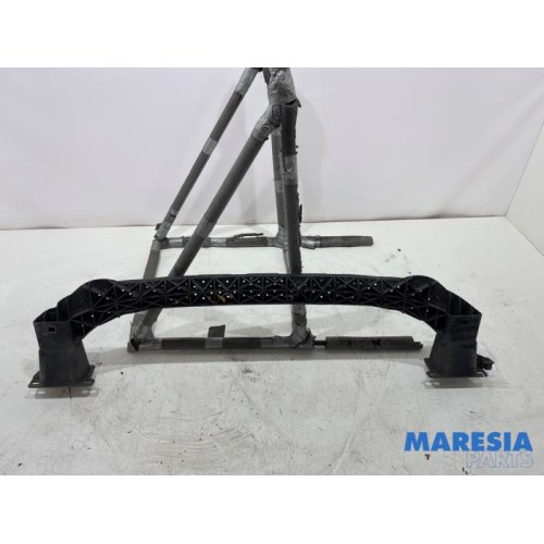 Peugeot - 308 - Front bumper frame