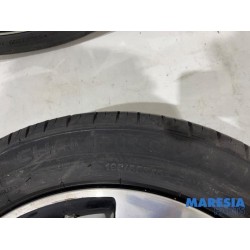 Renault - ZOE - Velgen set + banden