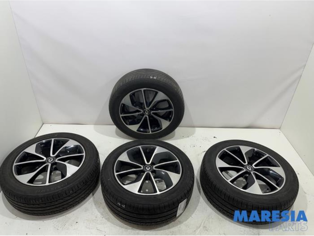 Renault - ZOE - Velgen set + banden